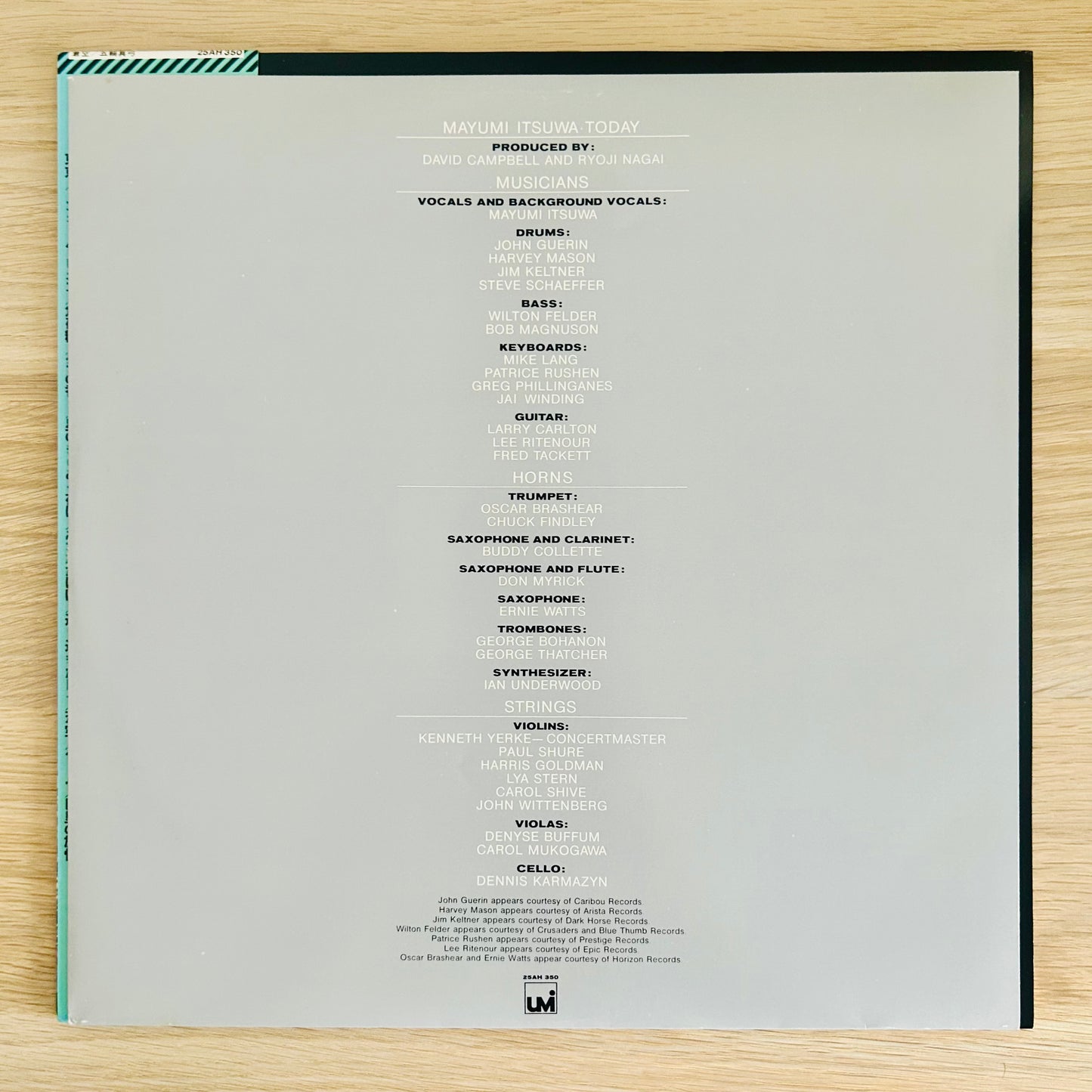 Mayumi Itsuwa / Aozora  (original 1977)